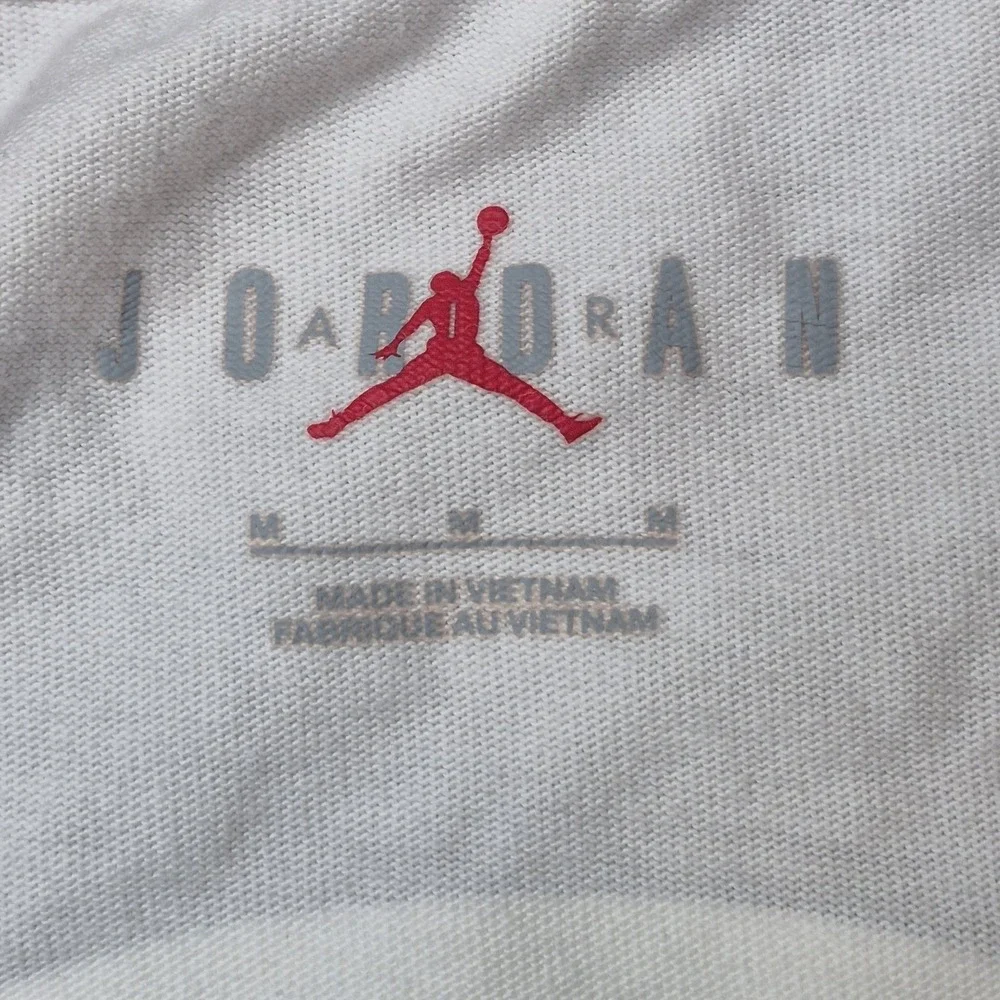 Nike Air Jordan Men's M Flight Club Two18 Detroit Graphic T Shirt White Cotton